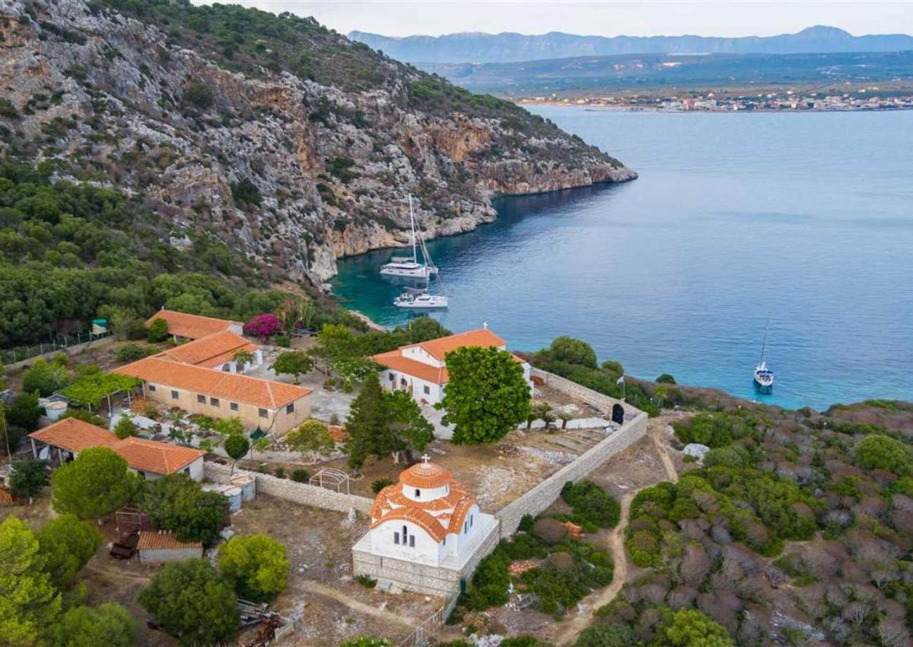 Panoraias Luxury Suite Kyparissía Eksteriør bilde