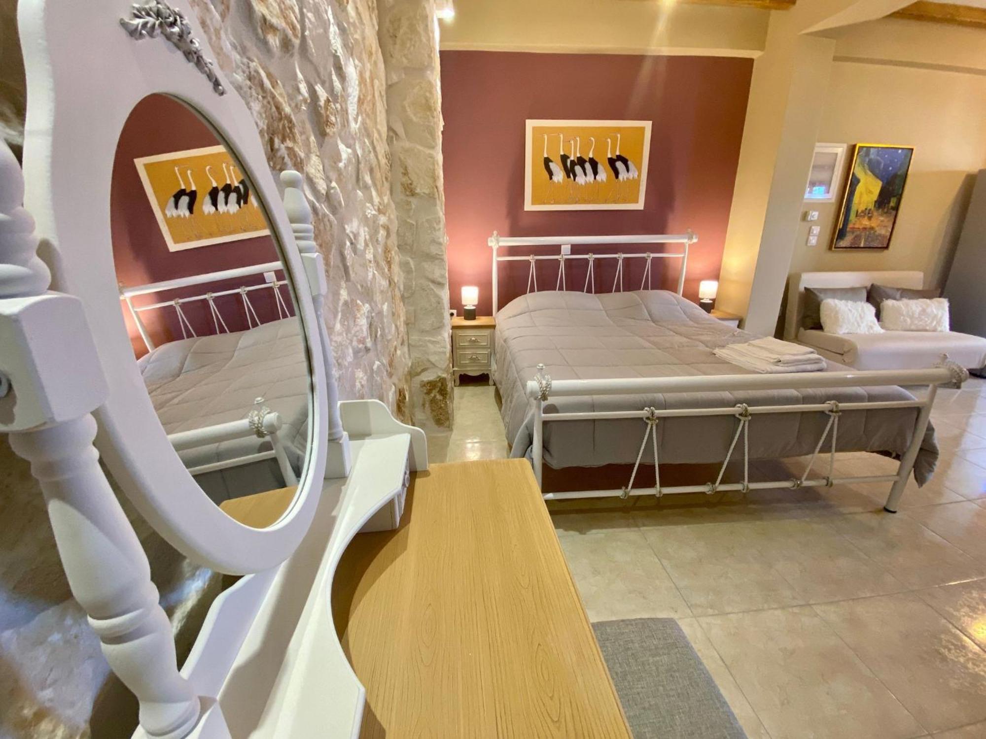 Panoraias Luxury Suite Kyparissía Eksteriør bilde